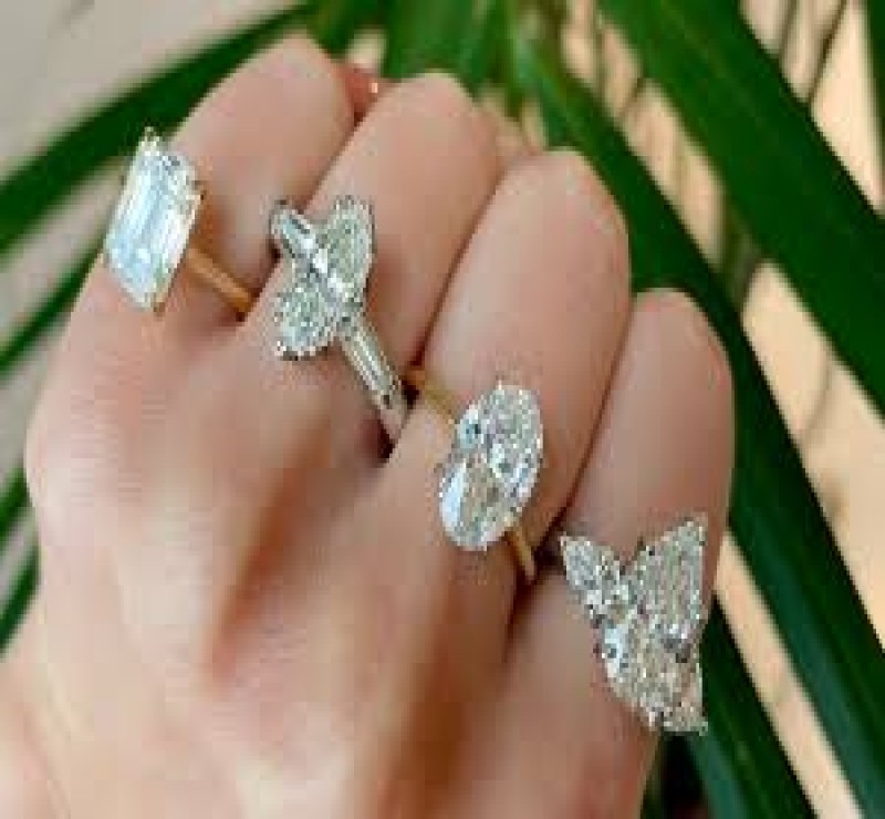 The Most Popular Engagement Rings Design And Collections