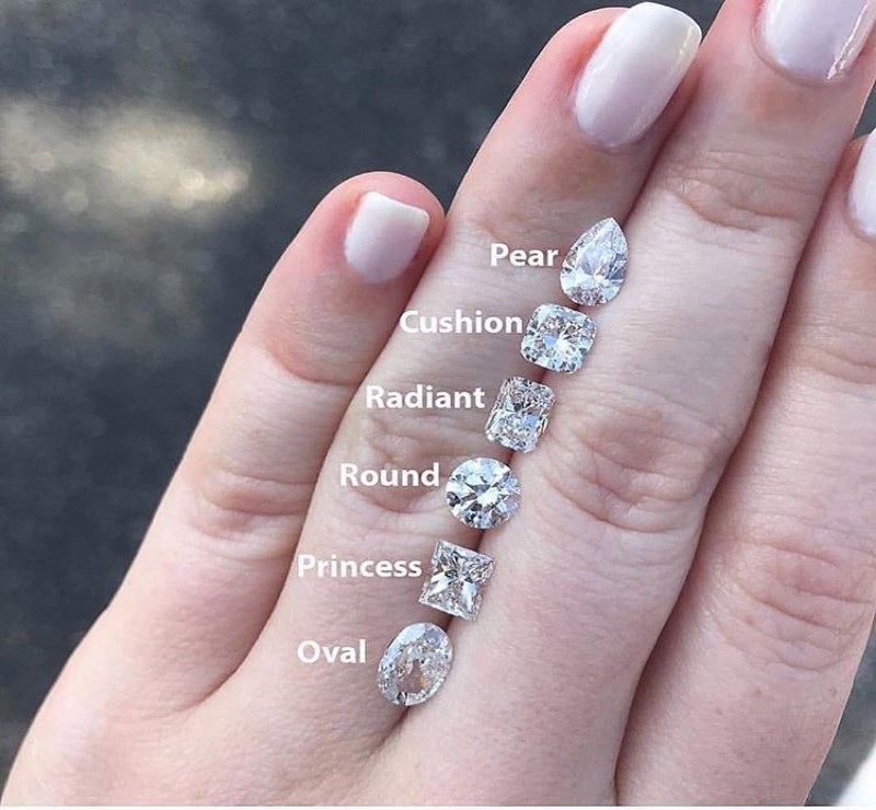 Popular Diamond Shapes For Engagement Rings