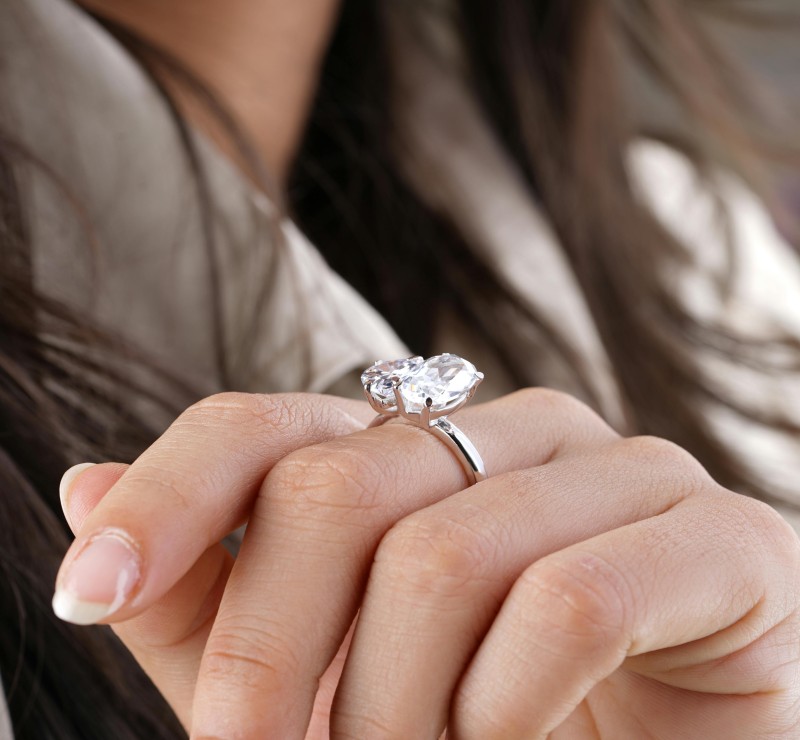 Where to Find the Best Diamond Engagement Rings for Sale