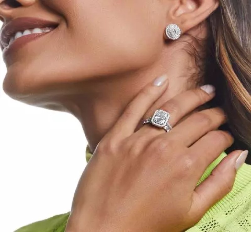 Why Online Jewelry Stores are Revolutionizing the Industry