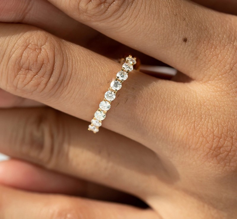 Elegant and Affordable Wedding Bands for Every Style