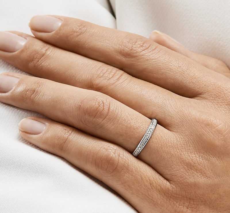 Find the Perfect Wedding Rings Online for Every Style