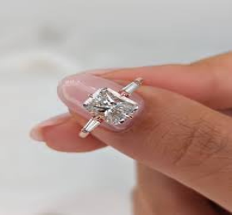 A Variety of Engagement Rings for Women