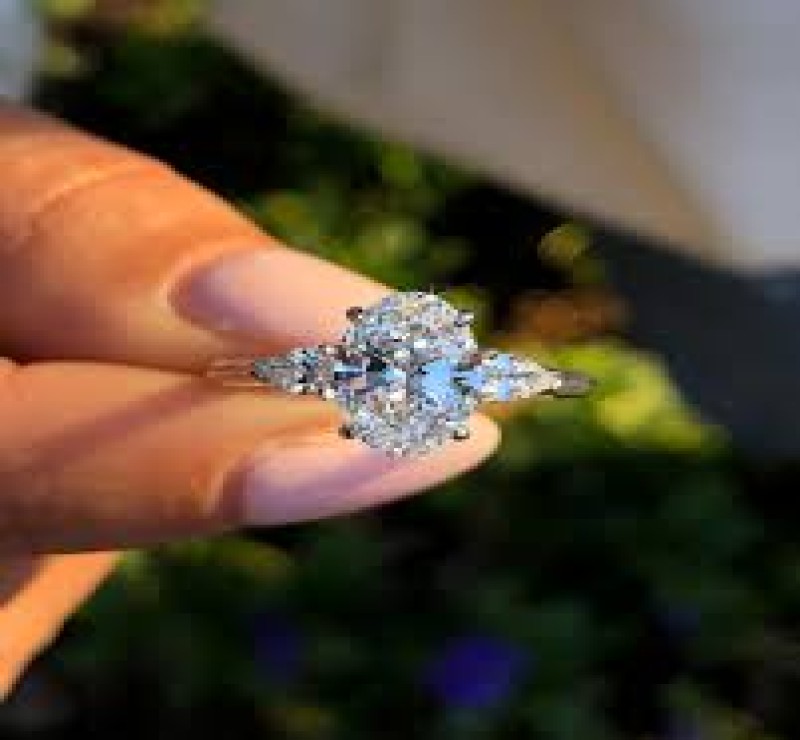 Definitive Handbook for Acquiring Wedding Rings via the Internet
